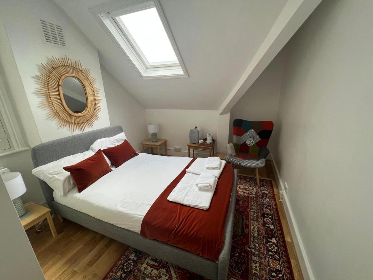 Grand Tulse Hill Villa Лондон Экстерьер фото